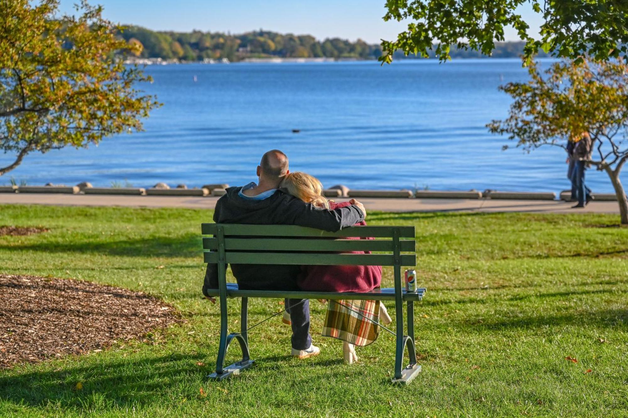 Harbor Shores On Lake Geneva Extérieur photo