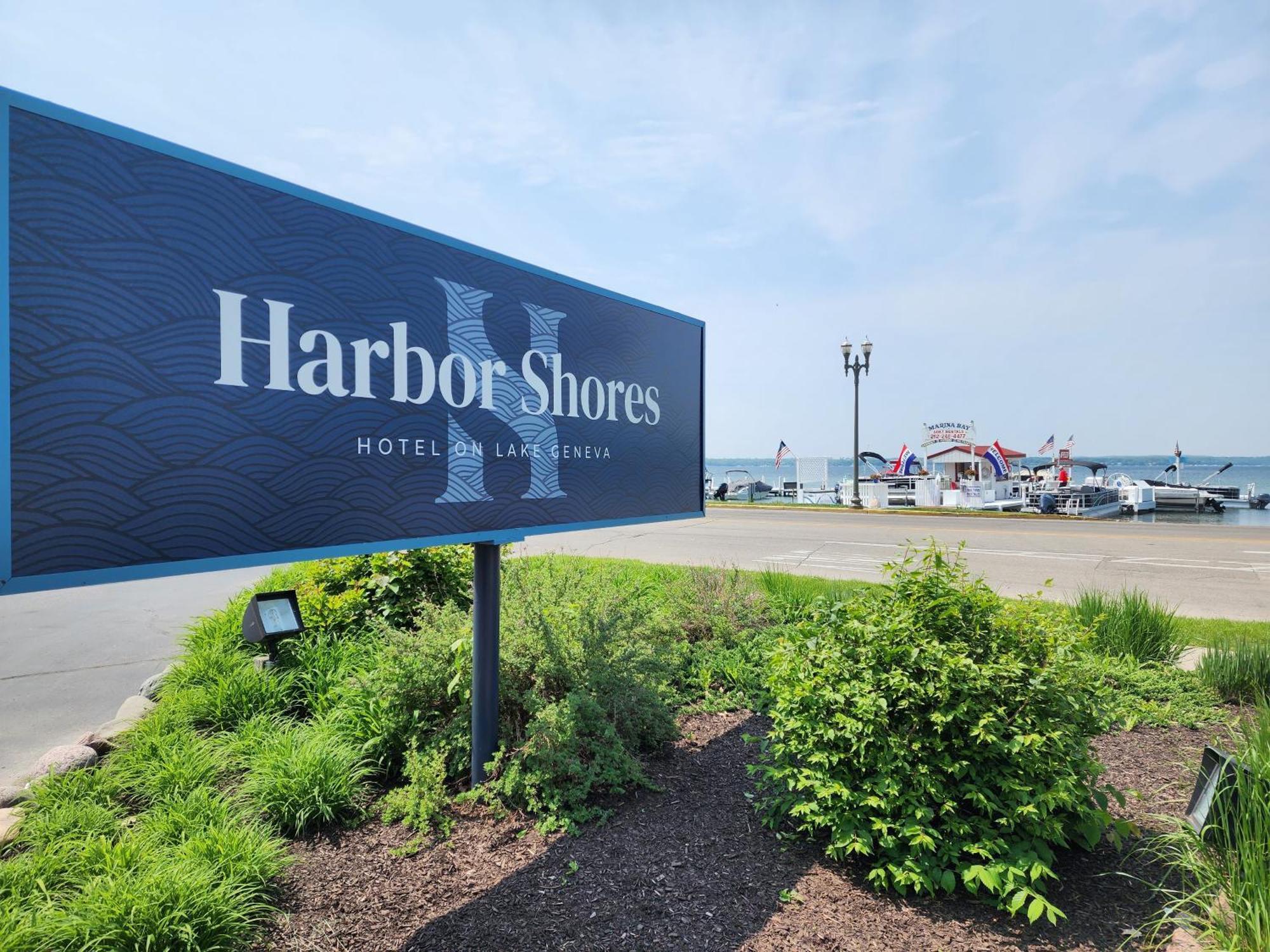 Harbor Shores On Lake Geneva Extérieur photo