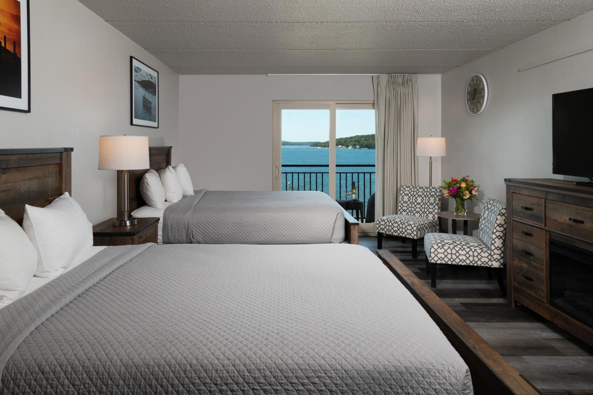 Harbor Shores On Lake Geneva Chambre photo